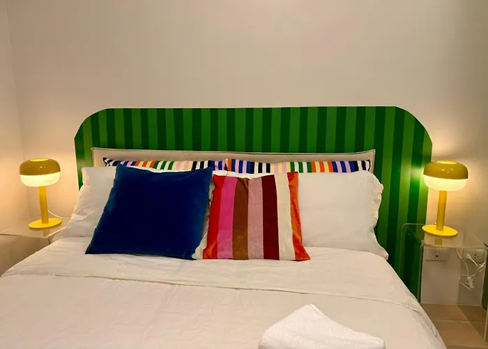 Bgc Uptown Parksuites 1br 14p Apartment