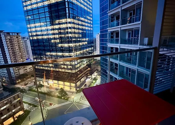 Bgc Uptown Parksuites 1br 14p